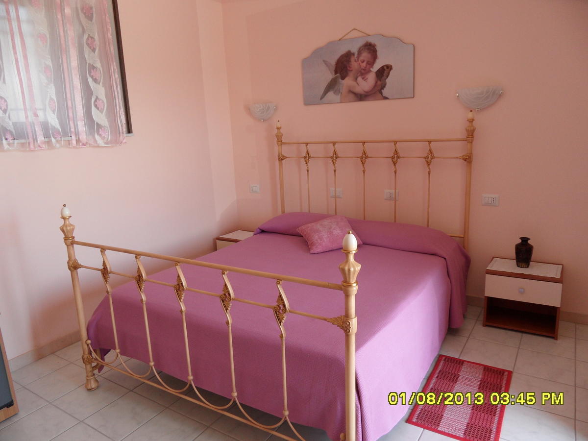 Bed & Breakfast Garrupa Marcellinara Room photo
